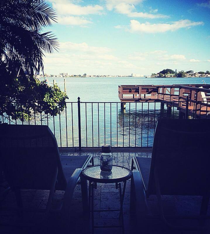Hotel Pasa Tiempo (Adults Only) St. Pete Beach Exterior foto